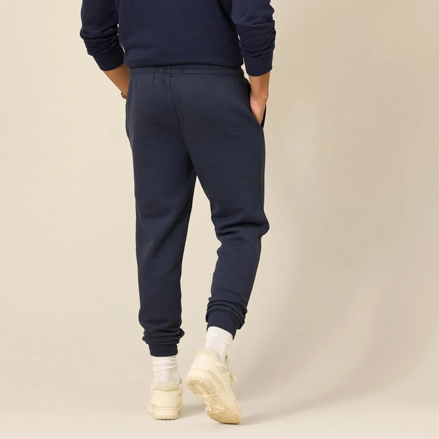 Amazon Essentials Men's Joggers Sweatpants, Fleece, Comfortable Fit