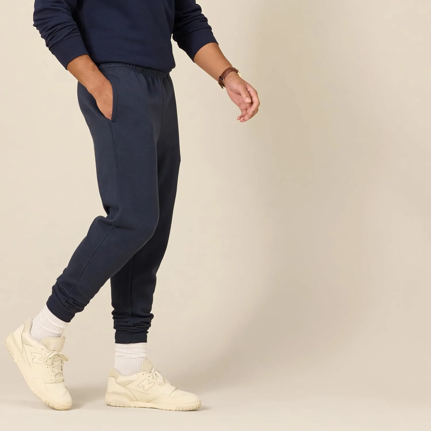 Amazon Essentials Men's Joggers Sweatpants, Fleece, Comfortable Fit