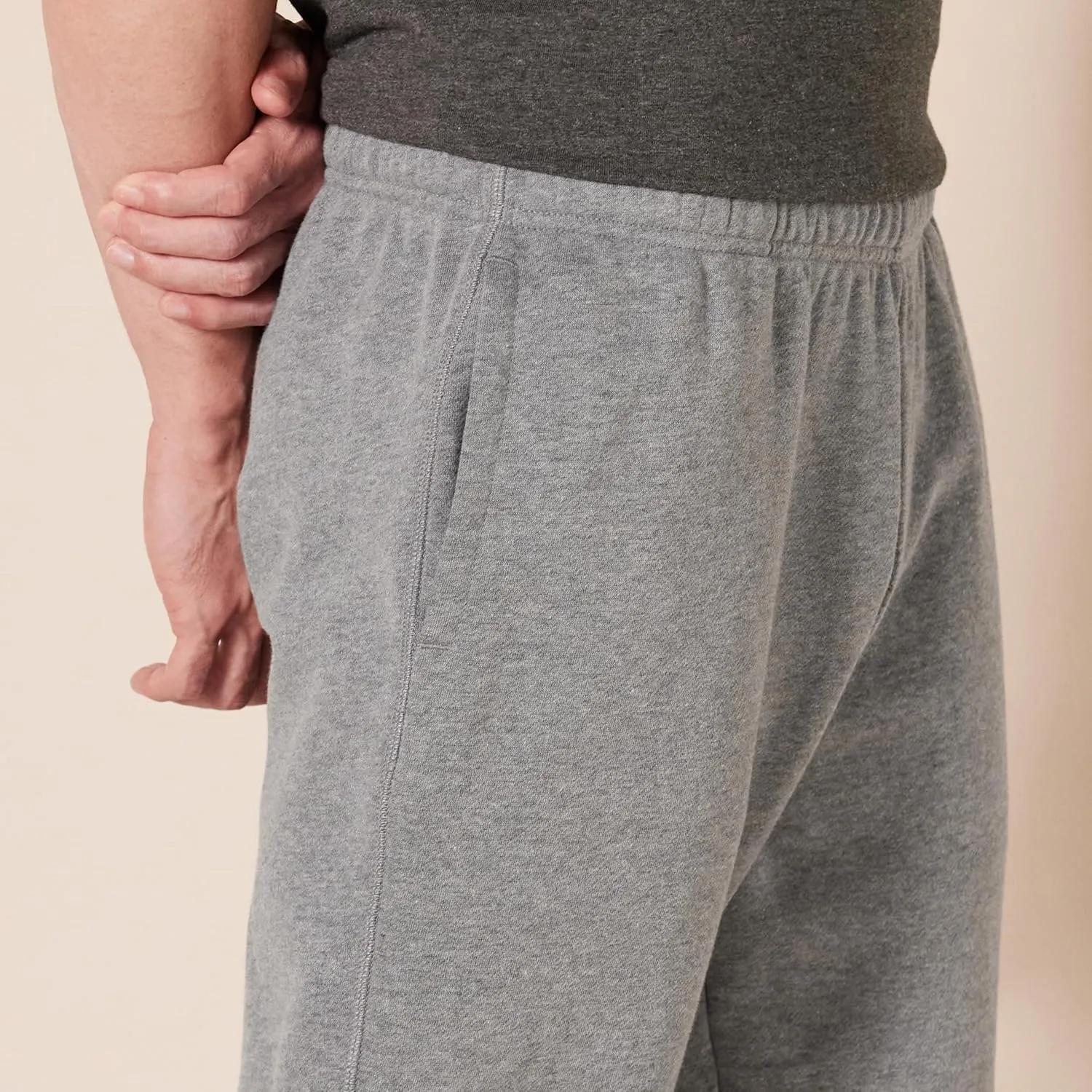 Amazon Essentials Men's Joggers Sweatpants, Fleece, Comfortable Fit