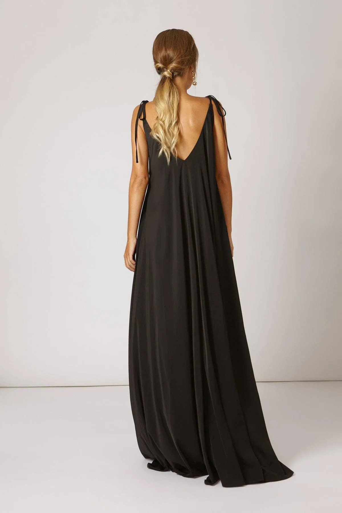 Bruna Pipi Black Dress