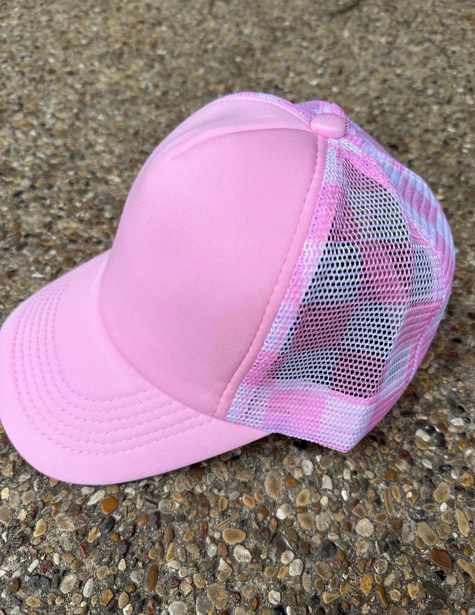 Checkered trucker hats
