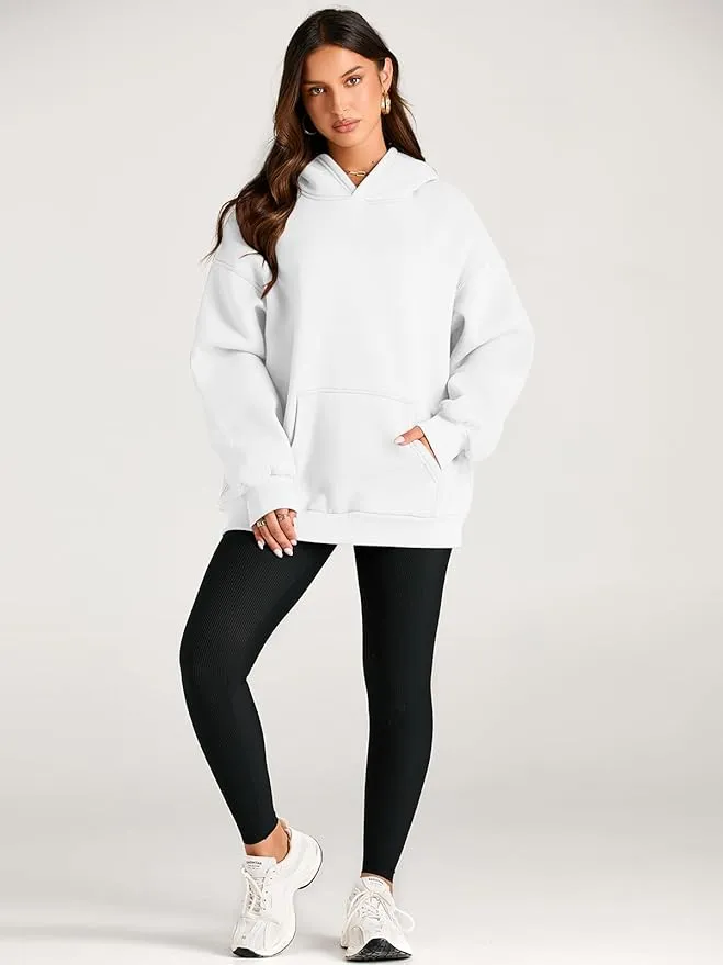 CLARA - STIJLVOLLE & COMFY HOODIE ( 1   1 GRATIS )