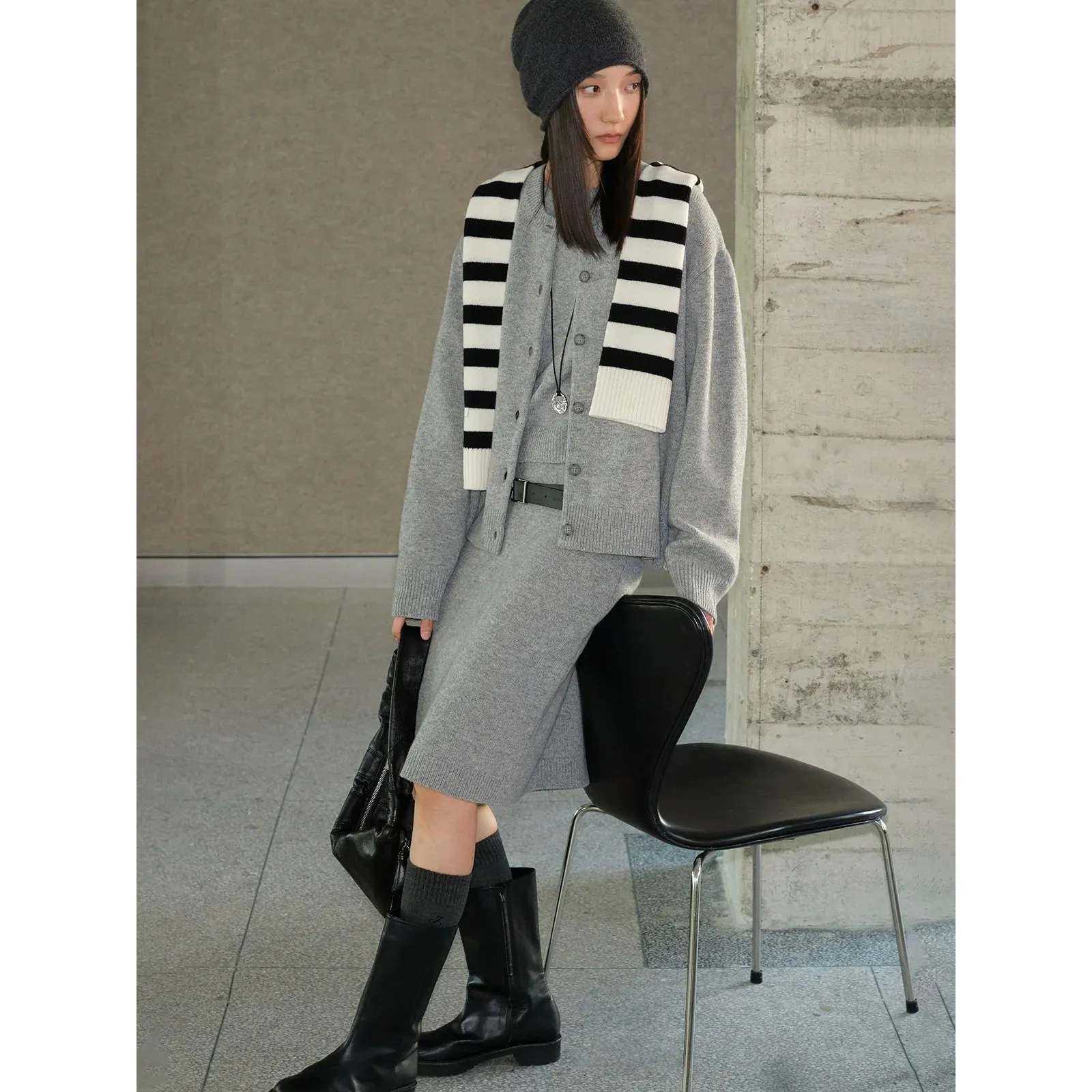 Cloud-feel Cashmere Knit Scarf