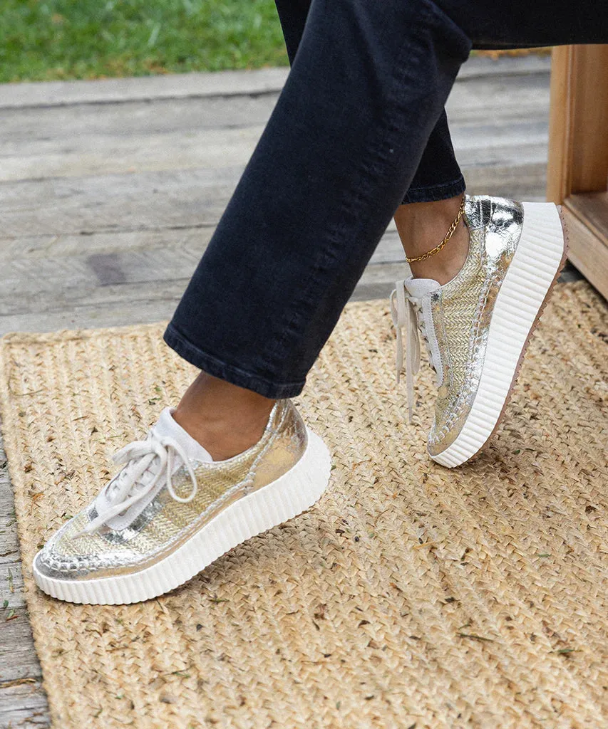 Dolen Sneakers - Gold Knit