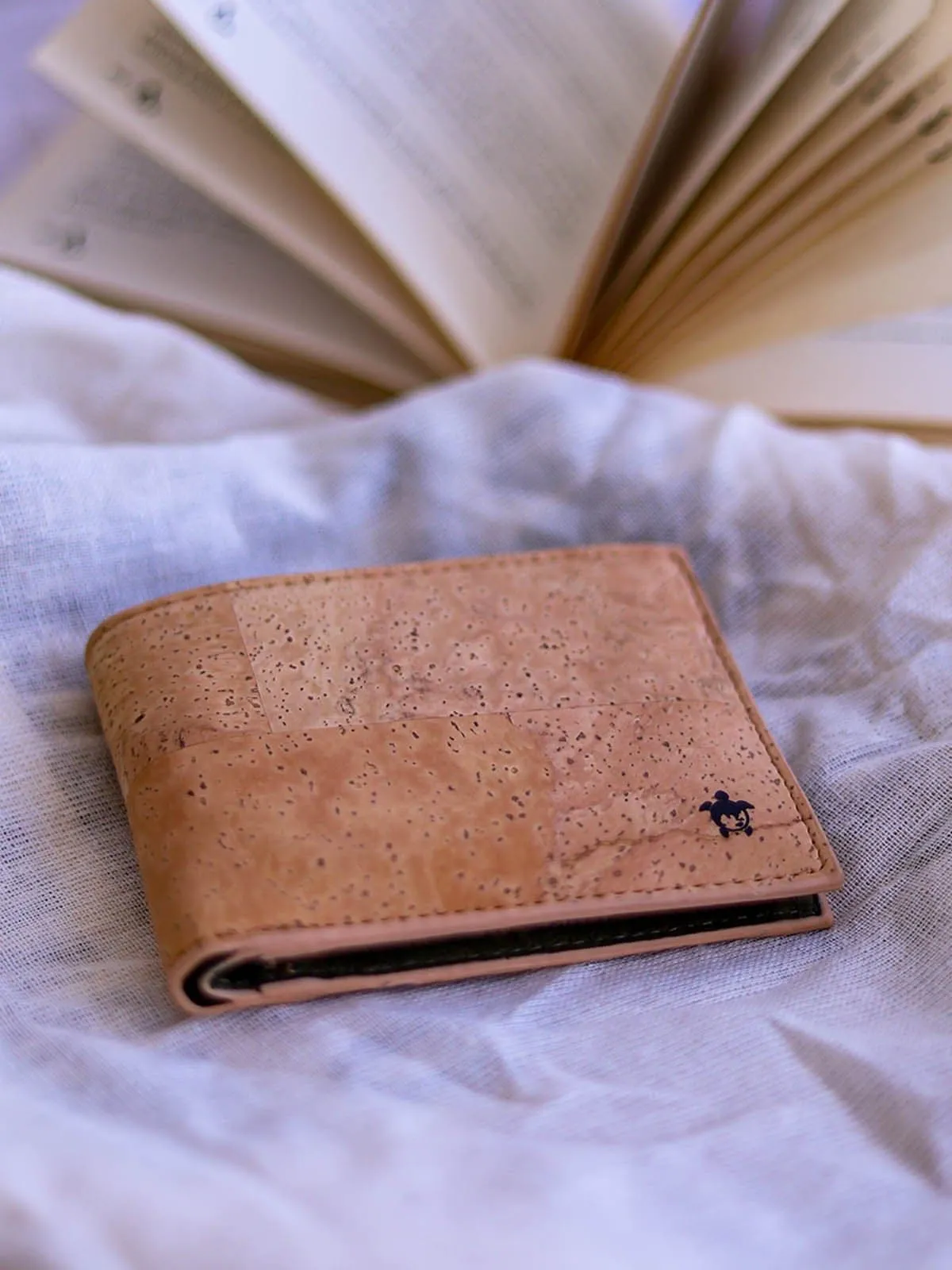 Kakapo Cork Wallet Tan