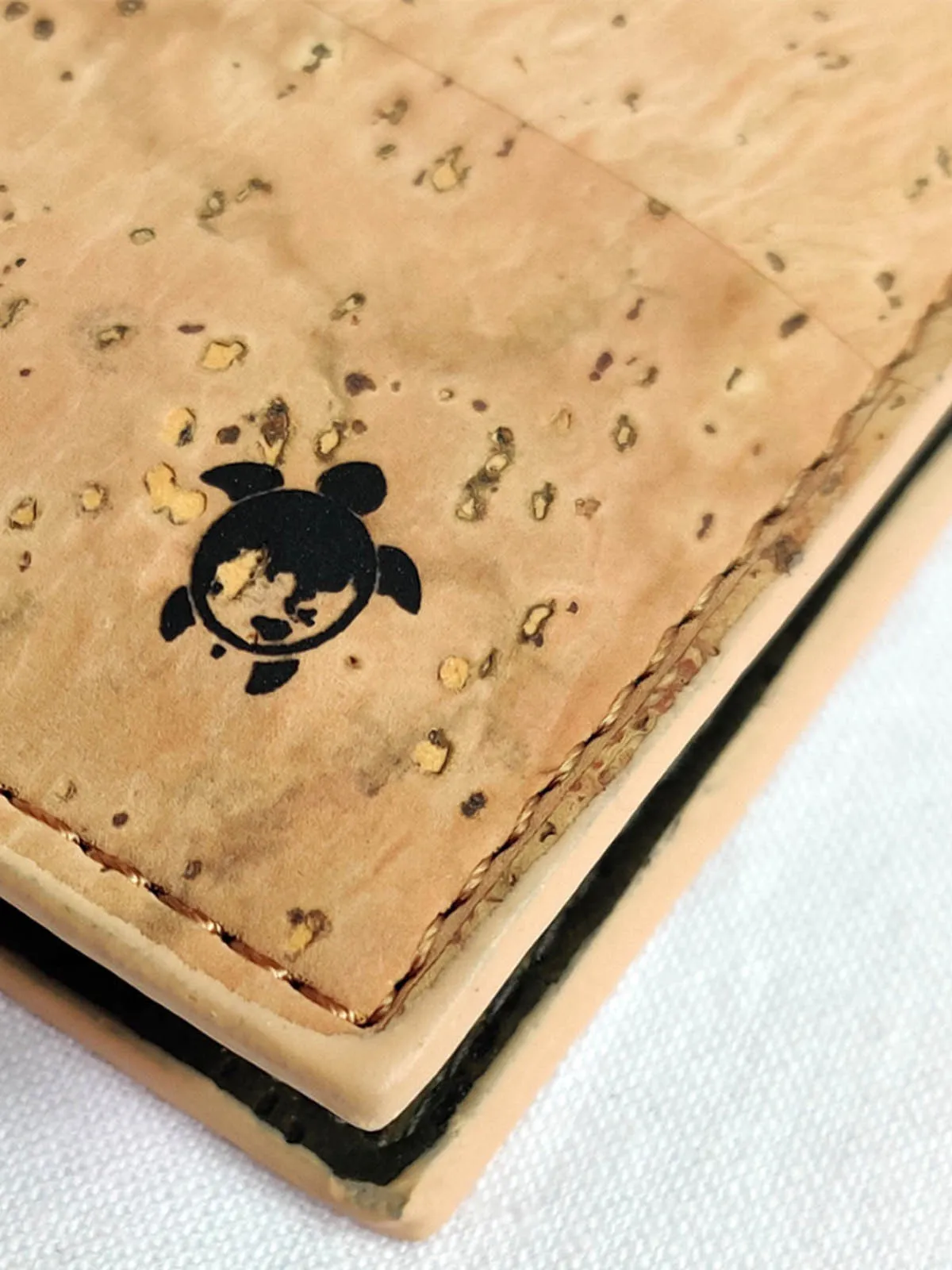 Kakapo Cork Wallet Tan