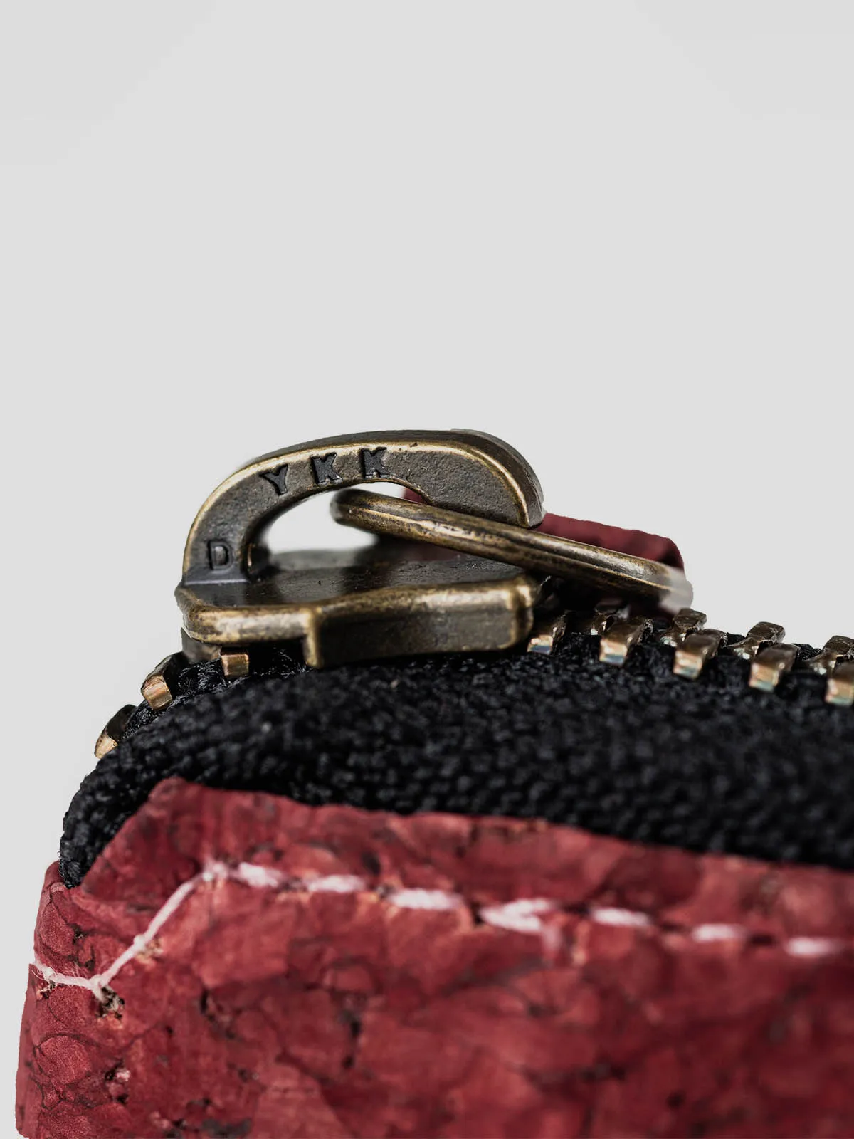 Kiwi Zip Cork Wallet Wine Red