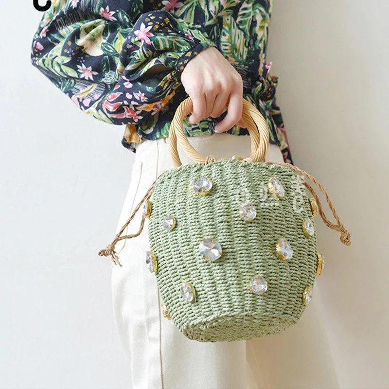 Mesmeric Diamond Straw Handbag