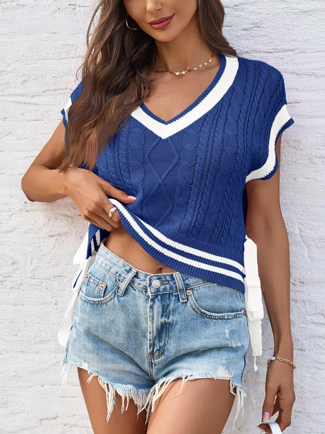 Saodimallsu Womens Cap Sleeve Cropped Sweater Vest V Neck Color Block Cable Knit Bow Side Tie Loose Crop Tank Tops