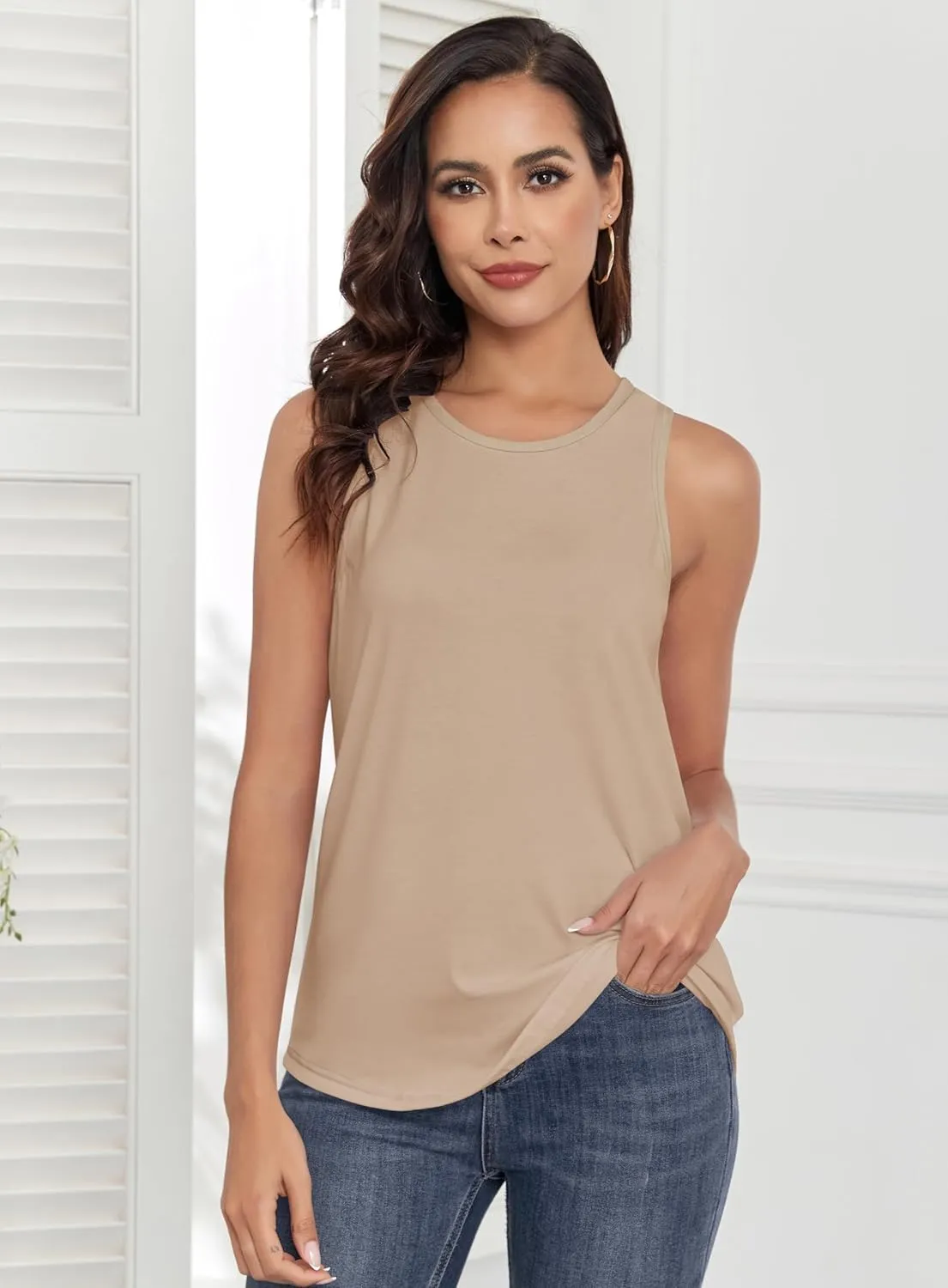 Smile Fish Women Crewneck Flowy Loose Fit Tank Top Sleeveless Summer Tops Shirts