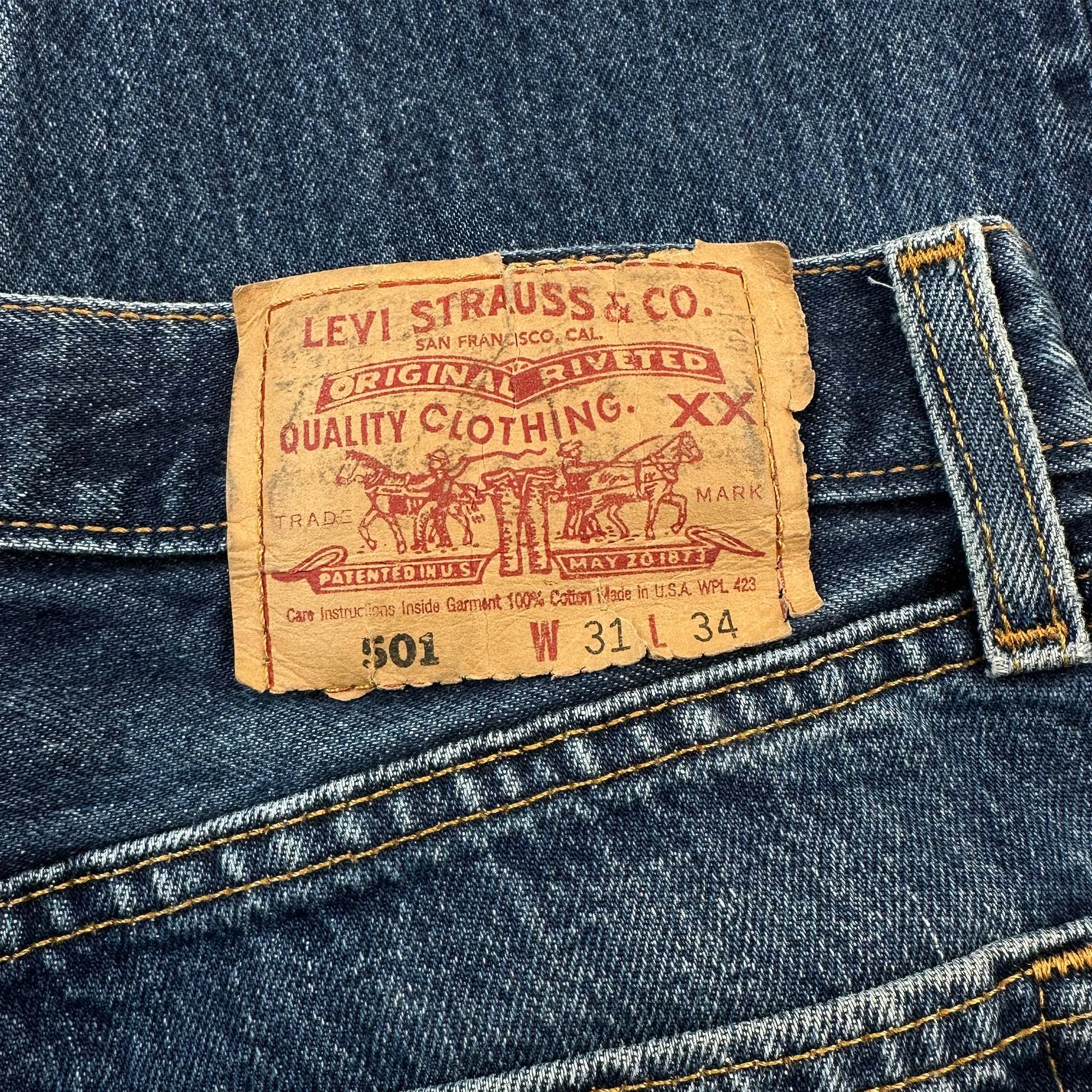 Vintage Levi's 501 - USA - Measures 30x33